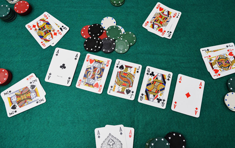 Kiểm soát tâm lý khi chơi Poker